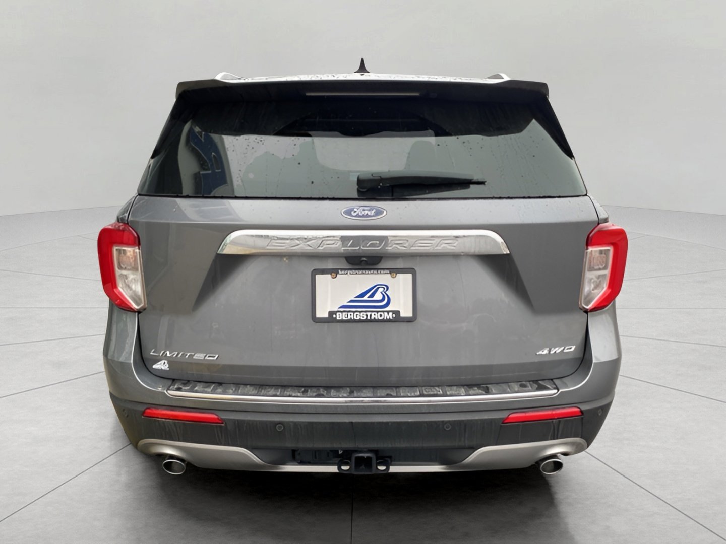 Used 2023 Ford Explorer Limited w/ Equipment Group 301A image 32