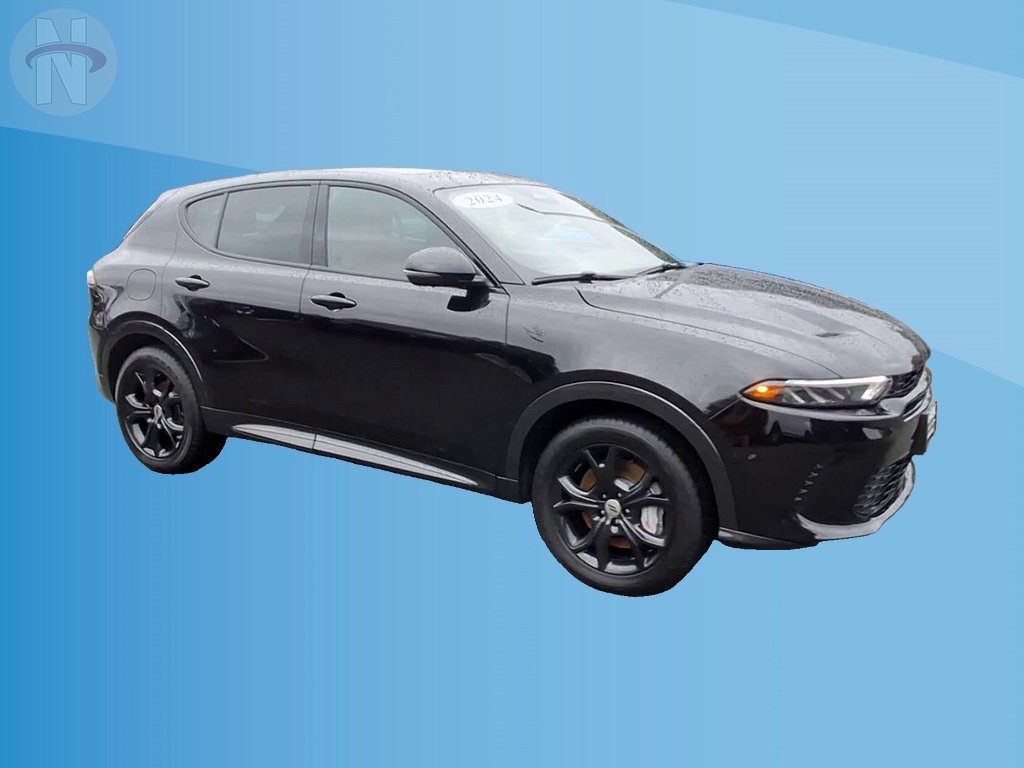 Used 2024 Dodge Hornet R/T Plus w/ R/T Blacktop Package AWD/4WD image 2
