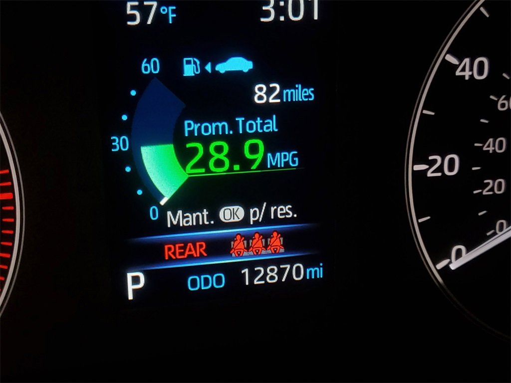 Used 2024 Toyota Corolla Cross LE image 24