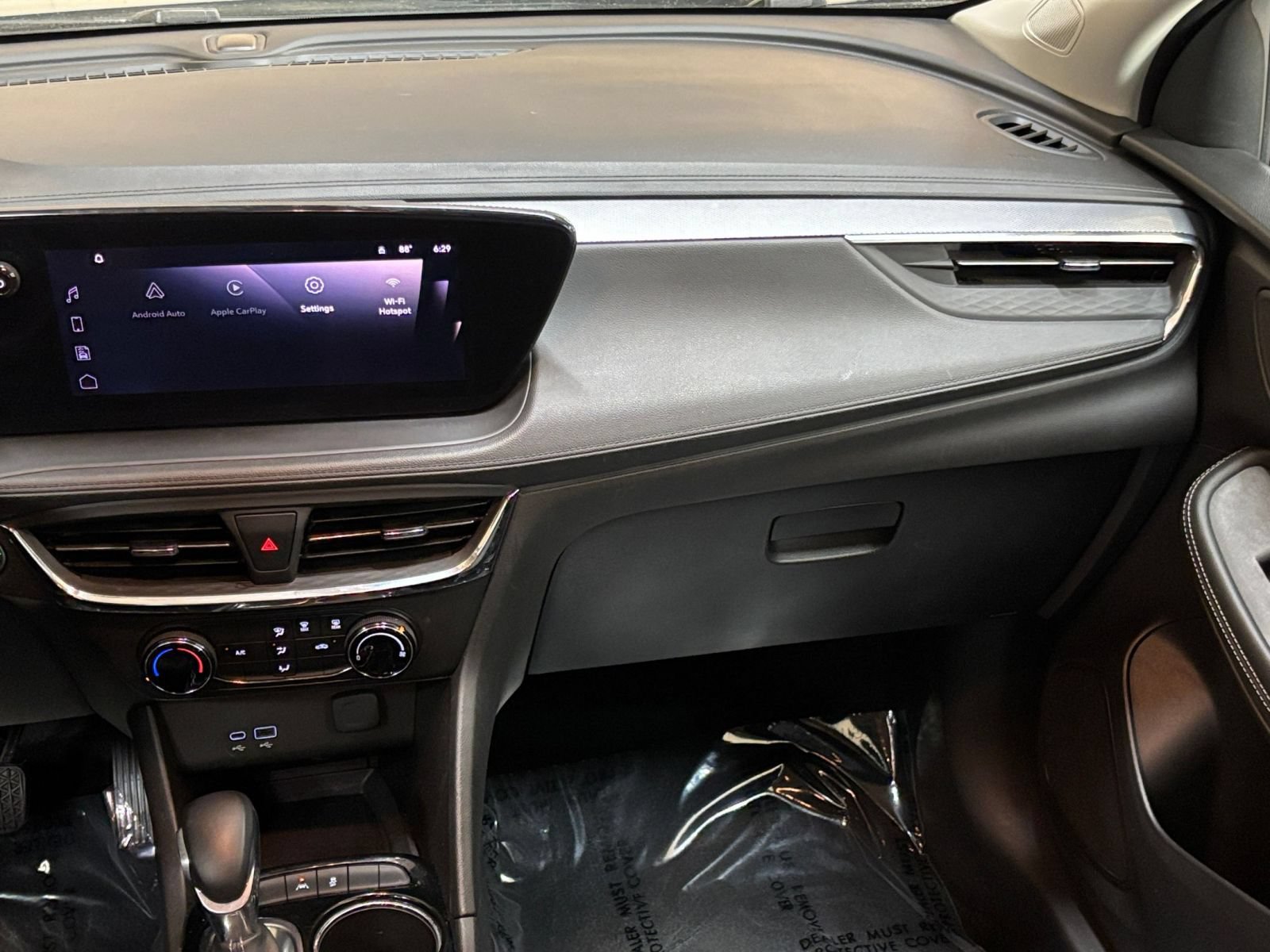 Used 2025 Buick Encore GX Preferred FWD image 34