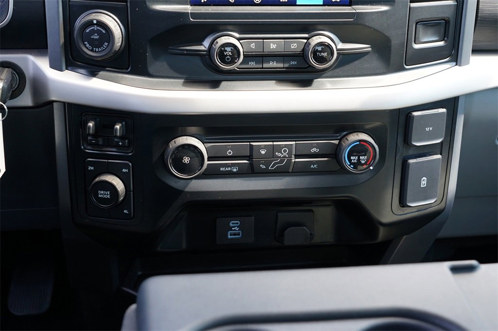 Used 2023 Ford F150 XLT w/ Trailer Tow Package image 23