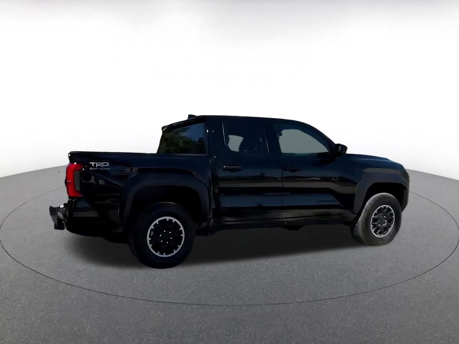 Used 2025 Toyota Tacoma TRD Off-Road image 12