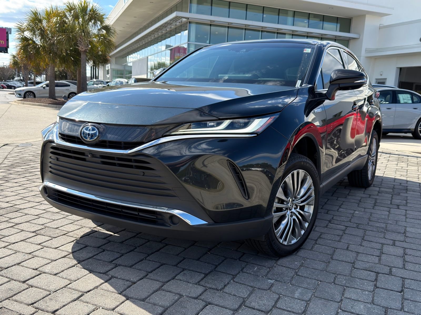 Used 2021 Toyota Venza Limited w/ Advanced Technology Package