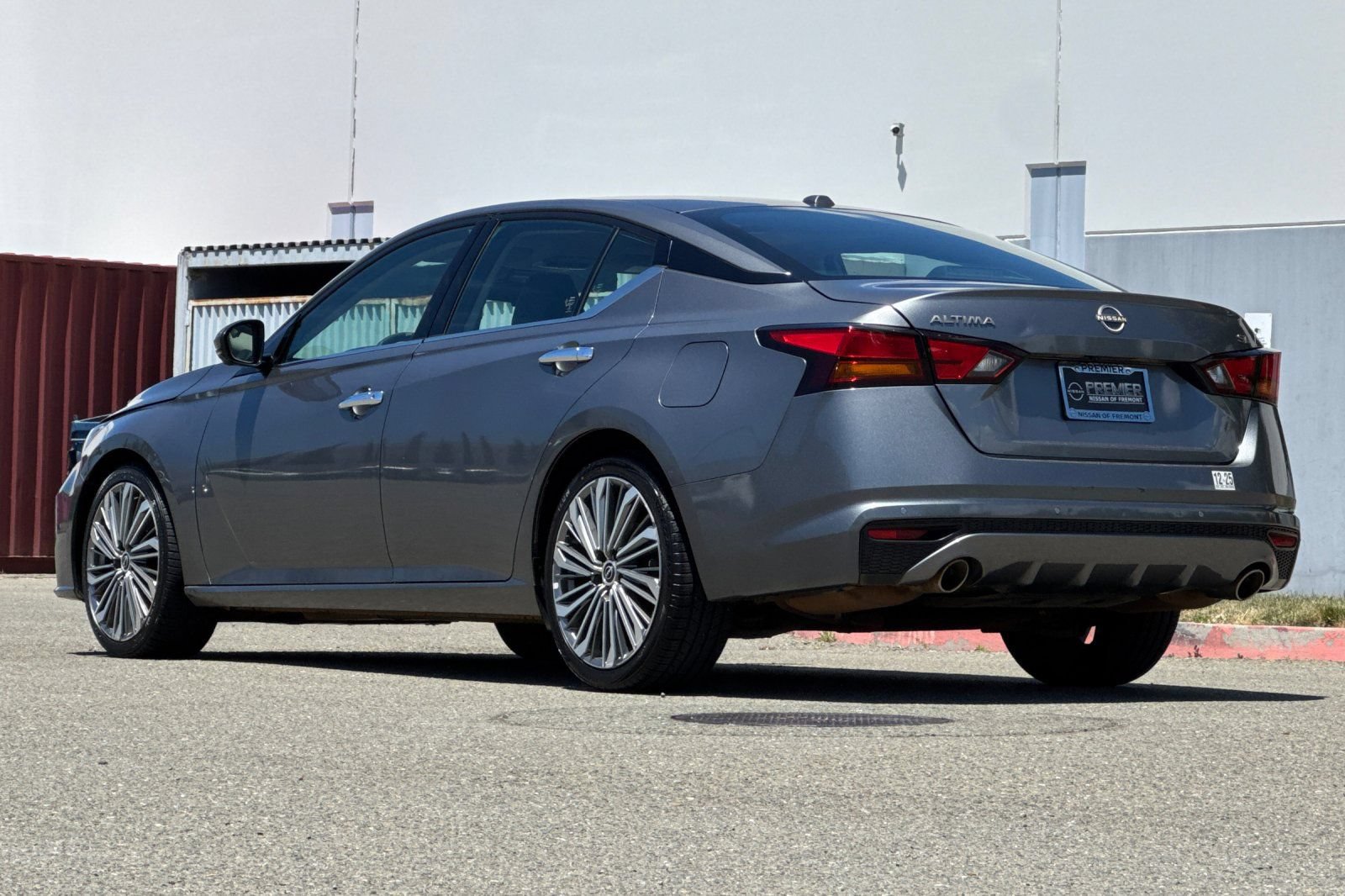 Certified 2023 Nissan Altima 2.5 SL FWD image 6