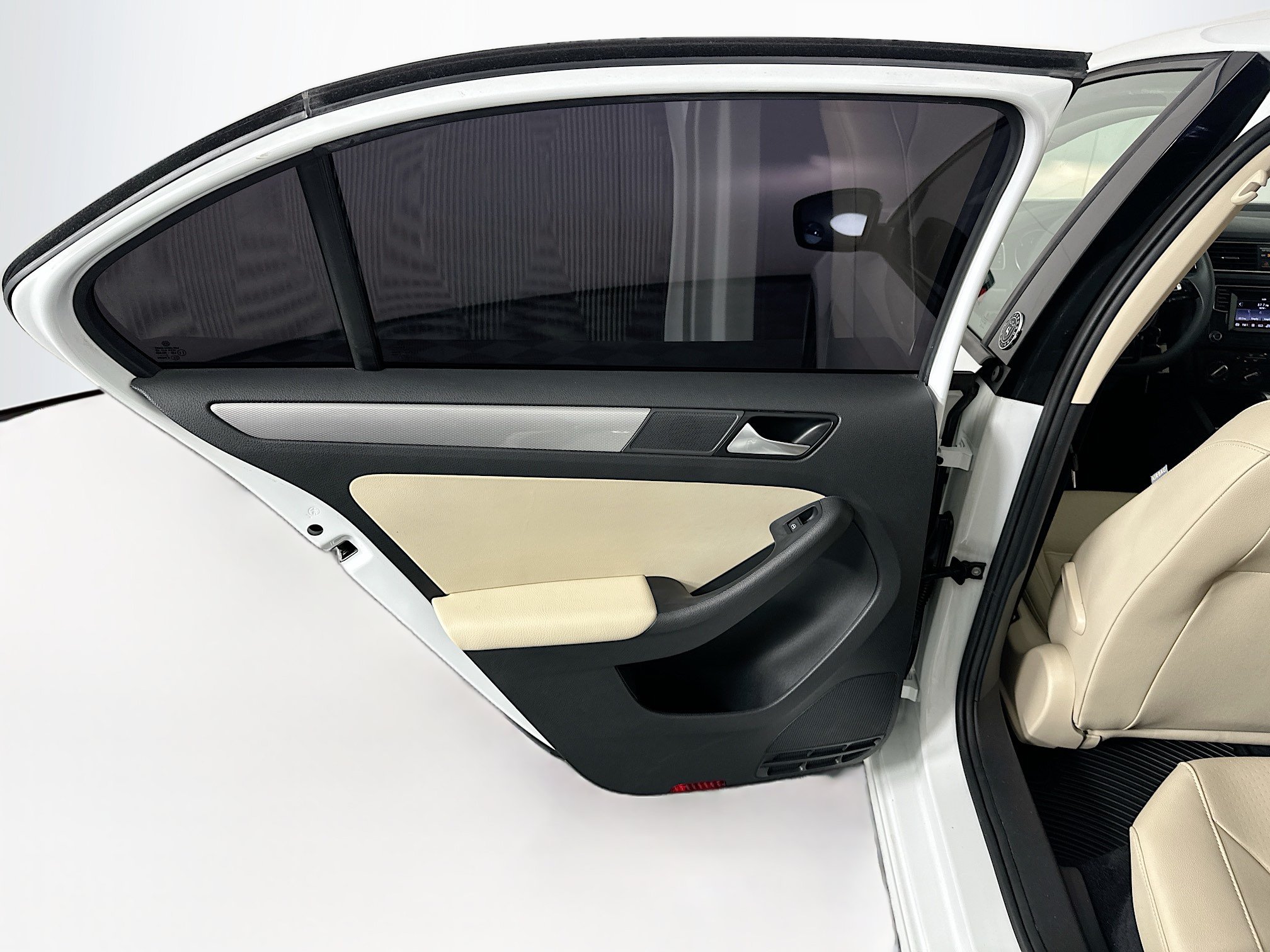 Used 2018 Volkswagen Jetta Wolfsburg Edition FWD image 24