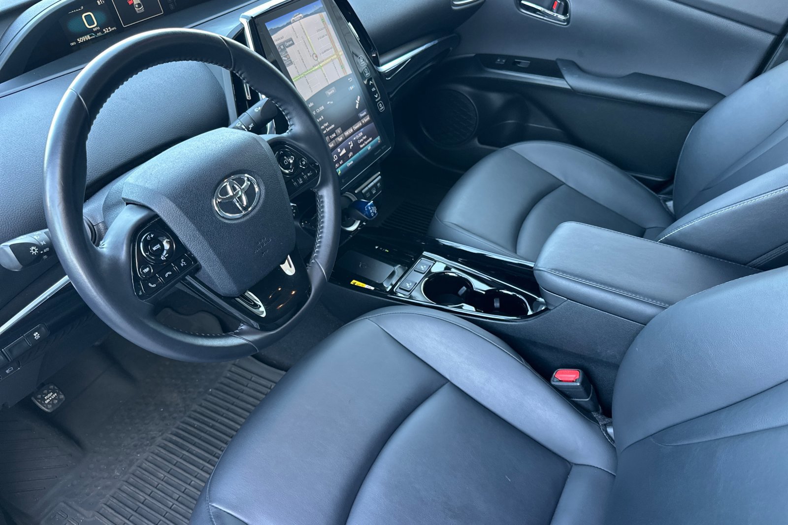 Certified 2022 Toyota Prius Prime XLE FWD image 9