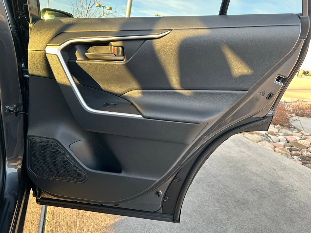 Used 2025 Toyota RAV4 LE image 25