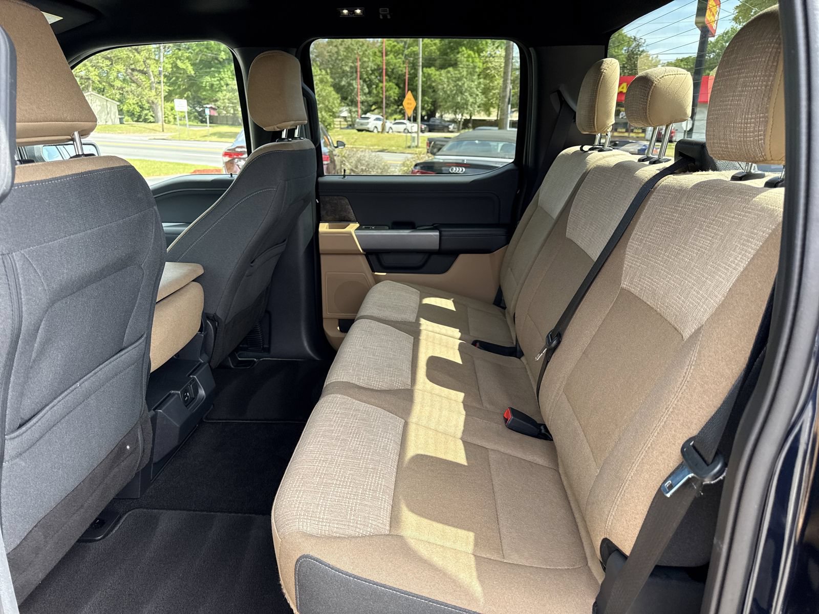 Used 2022 Ford F150 XLT w/ Equipment Group 302A High AWD/4WD image 10