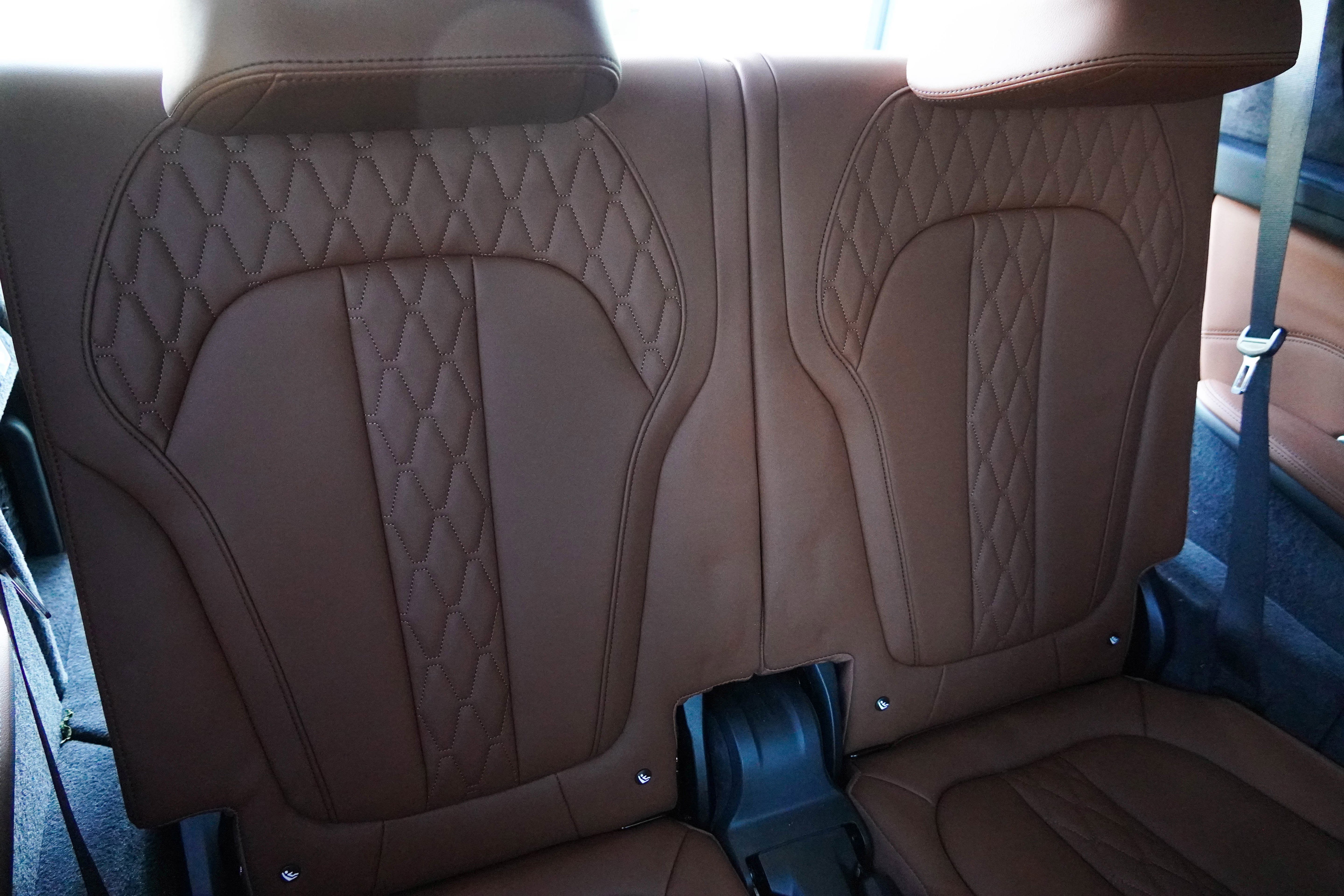 Certified 2024 BMW X7 M60i w/ Executive Package image 40