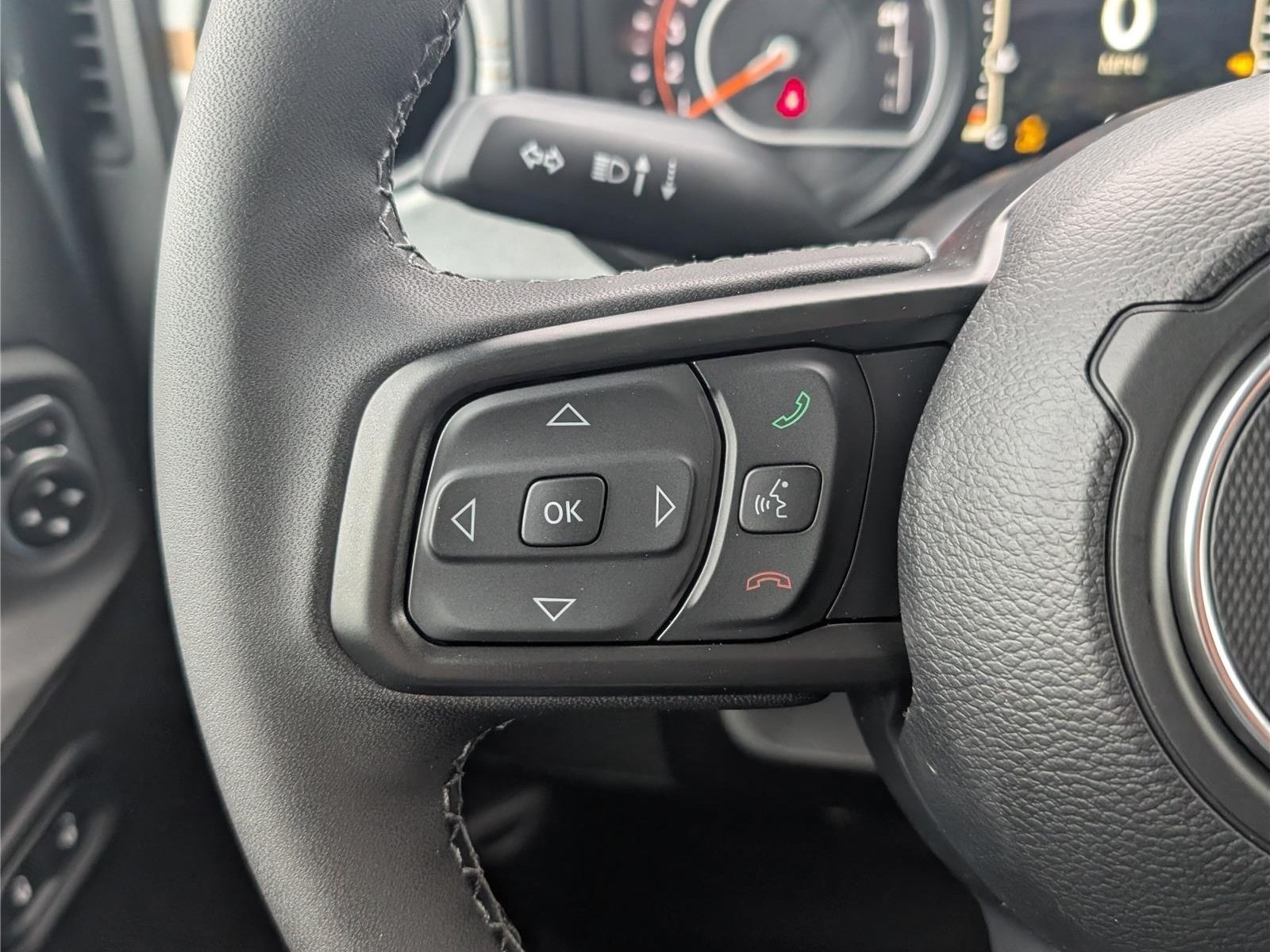 New 2026 Jeep Gladiator Sport AWD/4WD image 18