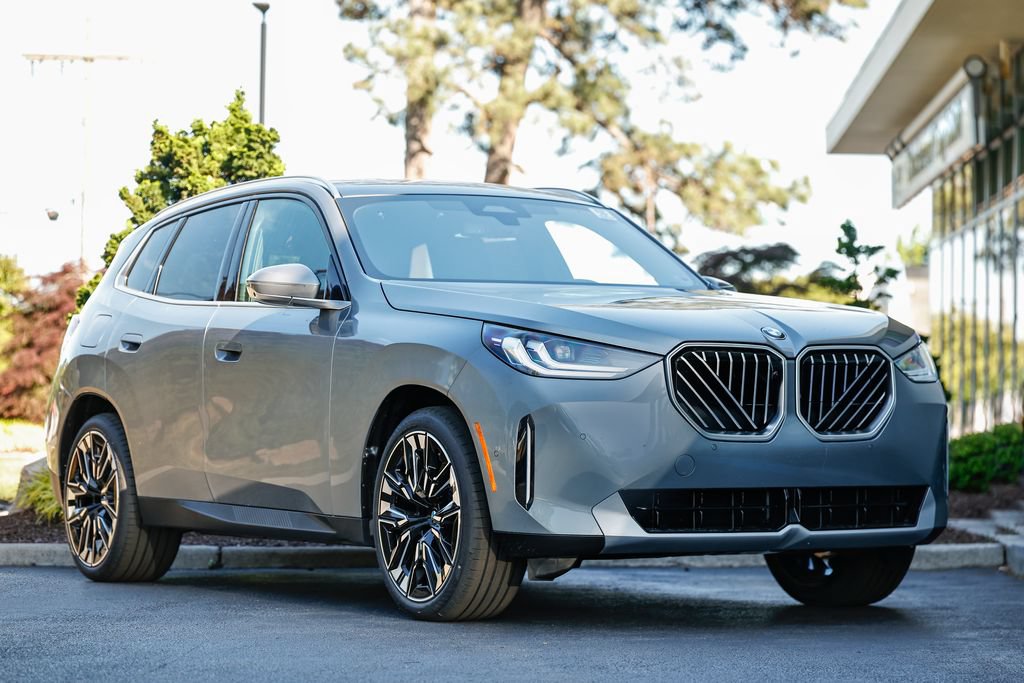 New 2026 BMW X3 xDrive30 w/ Premium Package