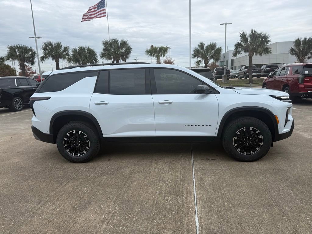 New 2026 Chevrolet Traverse Z71 w/ Enhanced Driving Package image 7