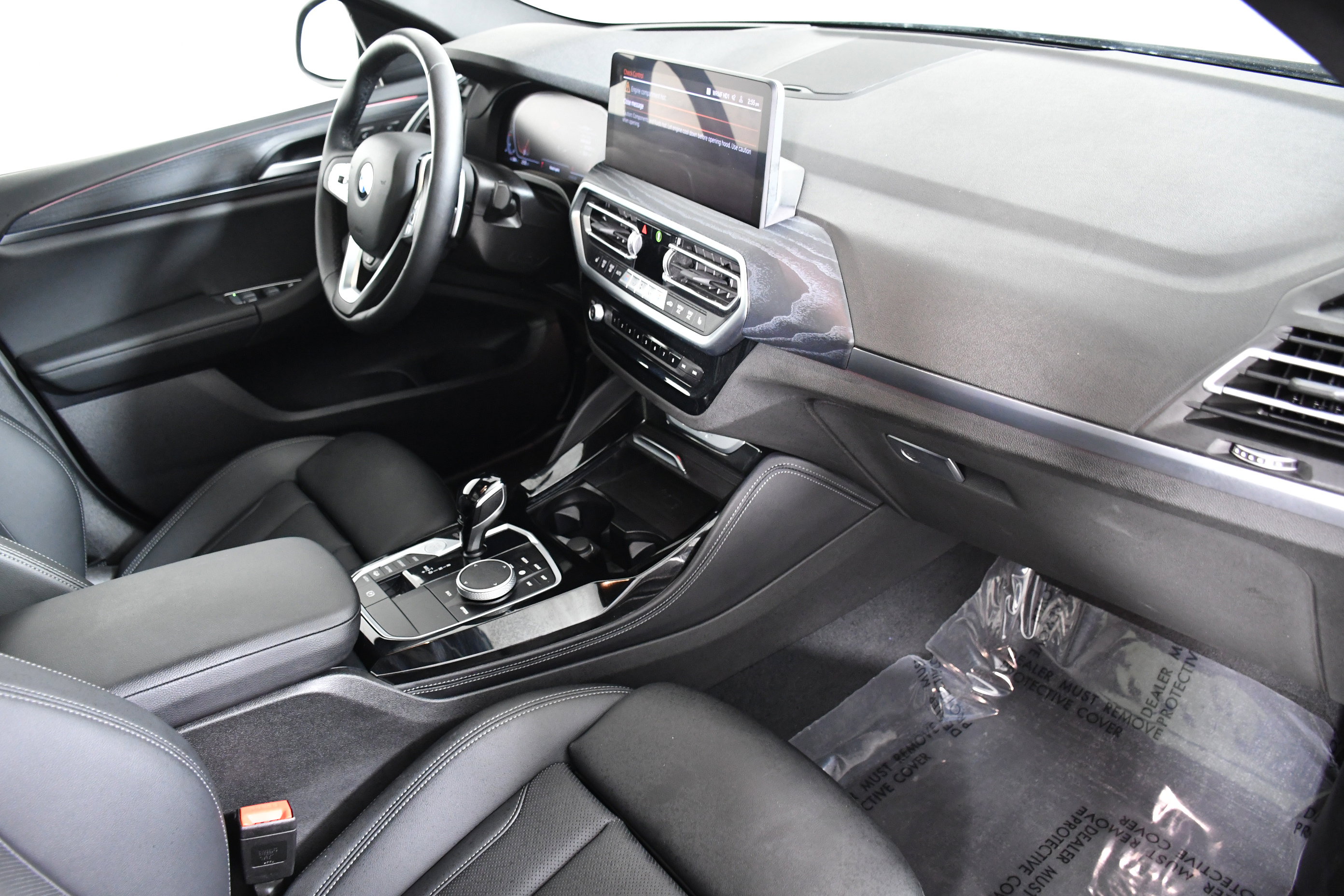 Used 2025 BMW X4 xDrive30i image 28