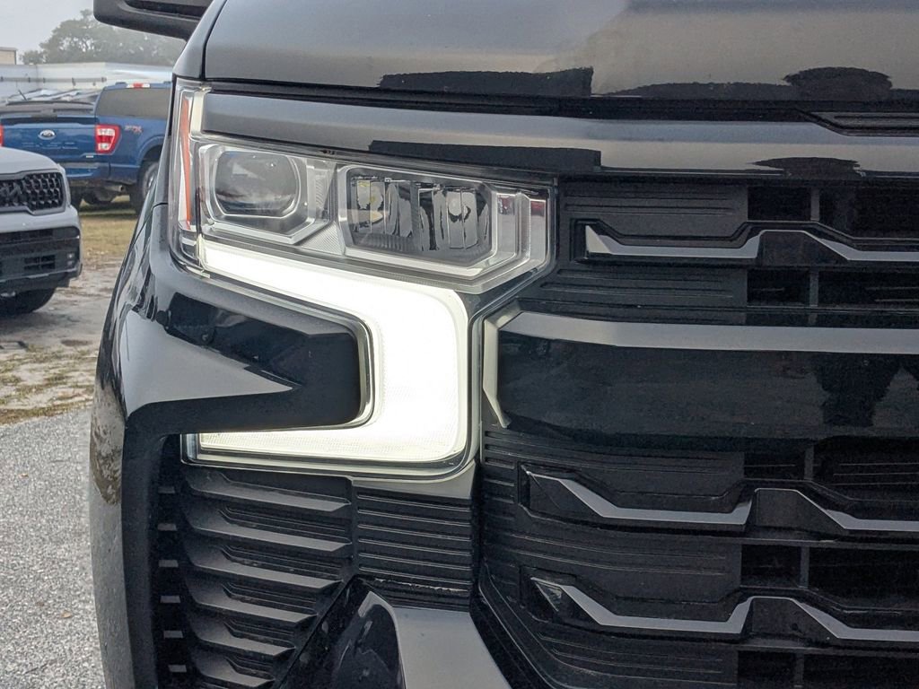 Used 2022 Chevrolet Silverado 1500 LT Trail Boss image 9