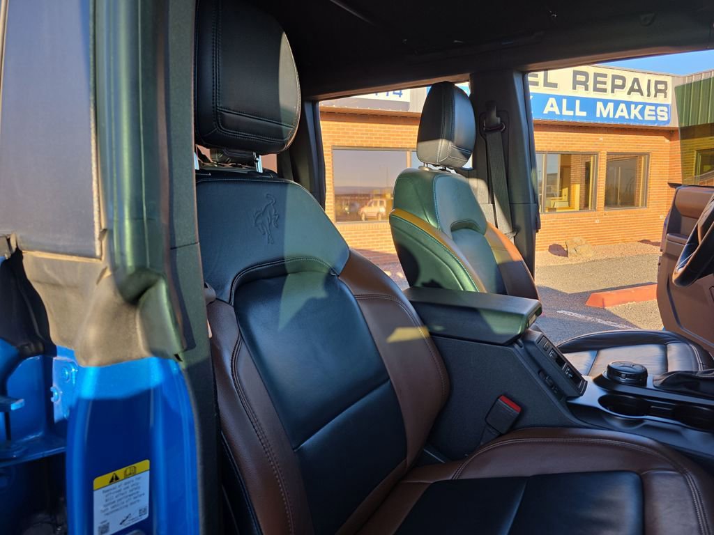 Used 2021 Ford Bronco Outer Banks AWD/4WD image 32