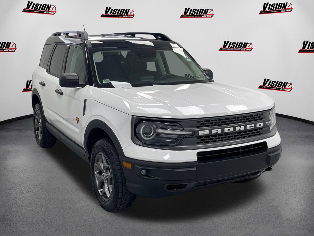 Used 2023 Ford Bronco Sport Badlands image 7