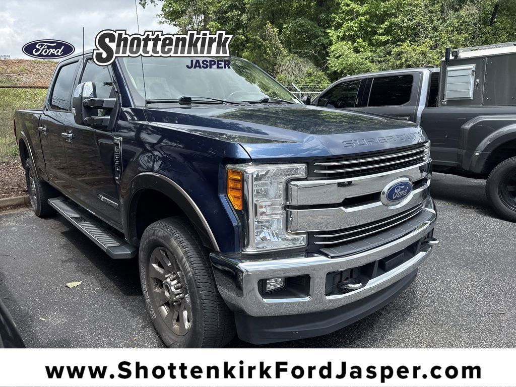Used 2017 Ford F250 Lariat w/ Lariat Ultimate Package AWD/4WD image 1