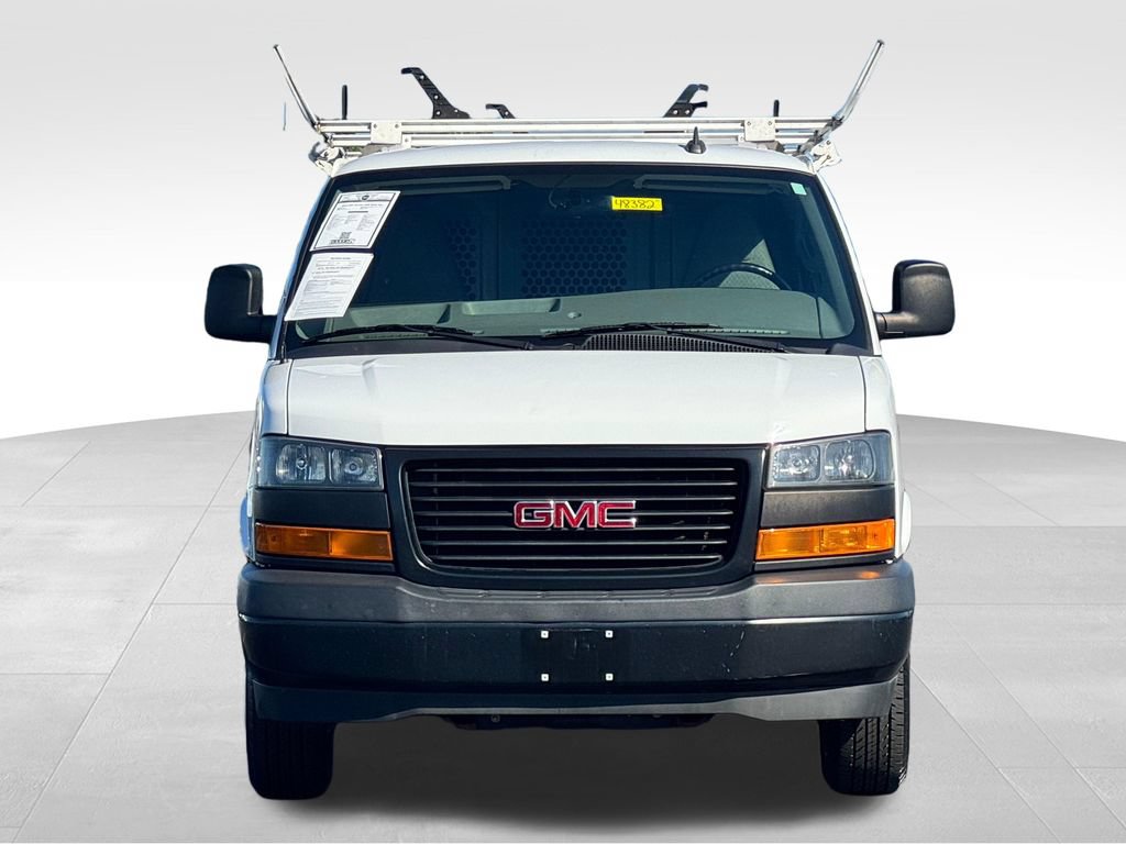 Used 2023 GMC Savana 2500 w/ Driver Convenience Package RWD video 2