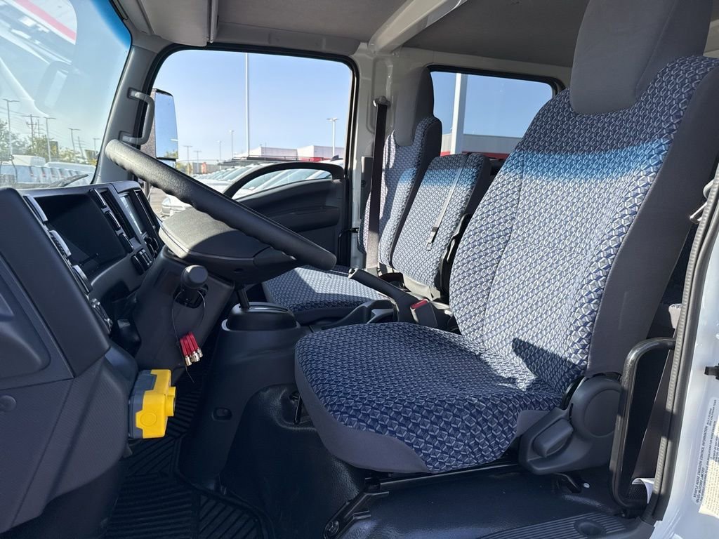 New 2026 Chevrolet Low Cab Forward RWD image 38