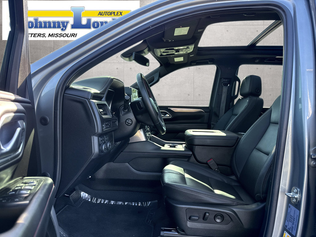 Used 2023 Chevrolet Tahoe RST w/ Luxury Package AWD/4WD image 11