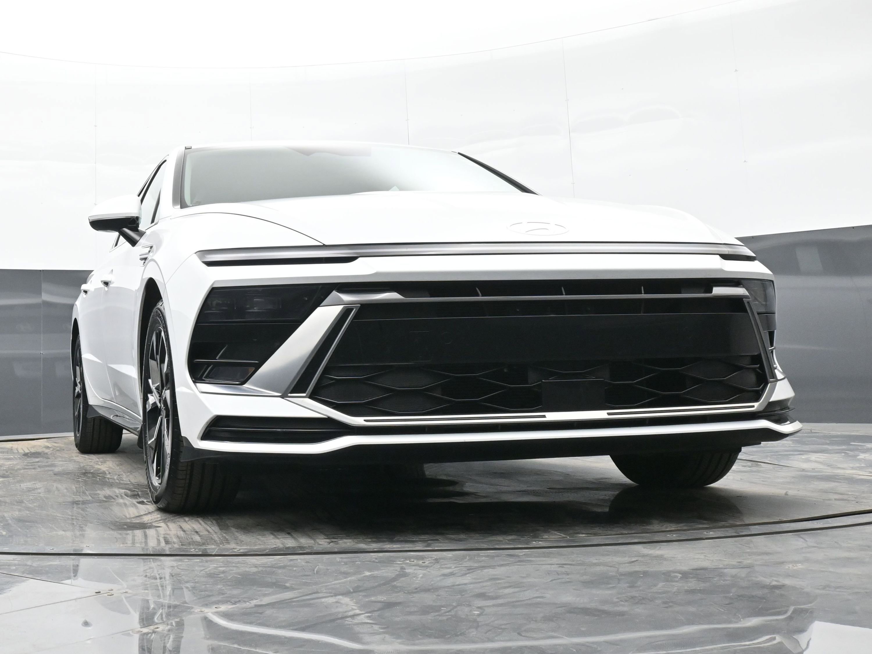 Certified 2025 Hyundai Sonata SEL image 39