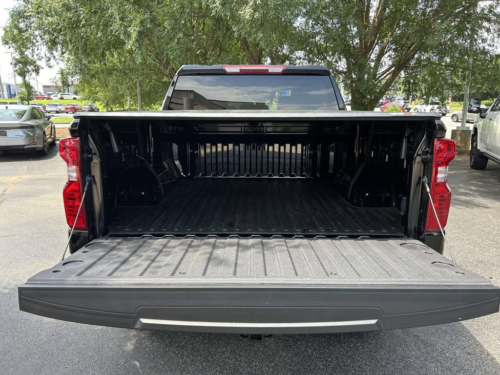 Used 2022 Chevrolet Silverado 1500 Custom RWD image 8