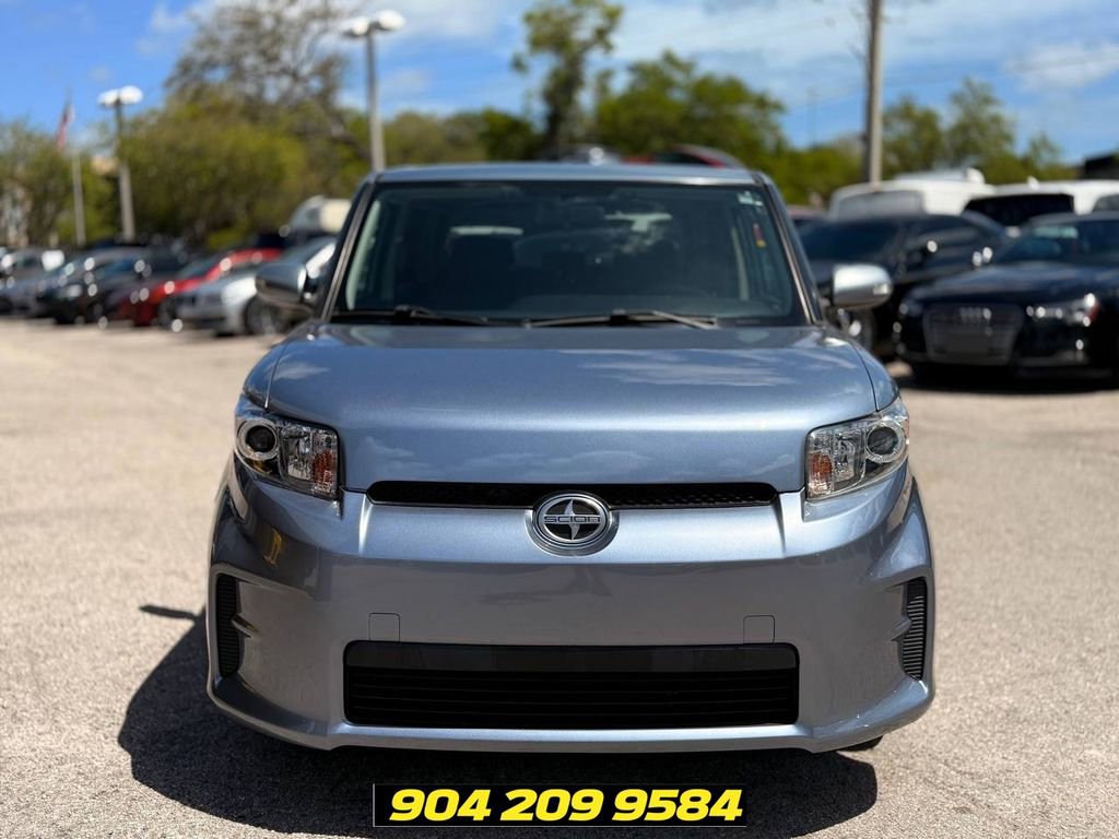 Used 2012 Scion xB FWD image 11