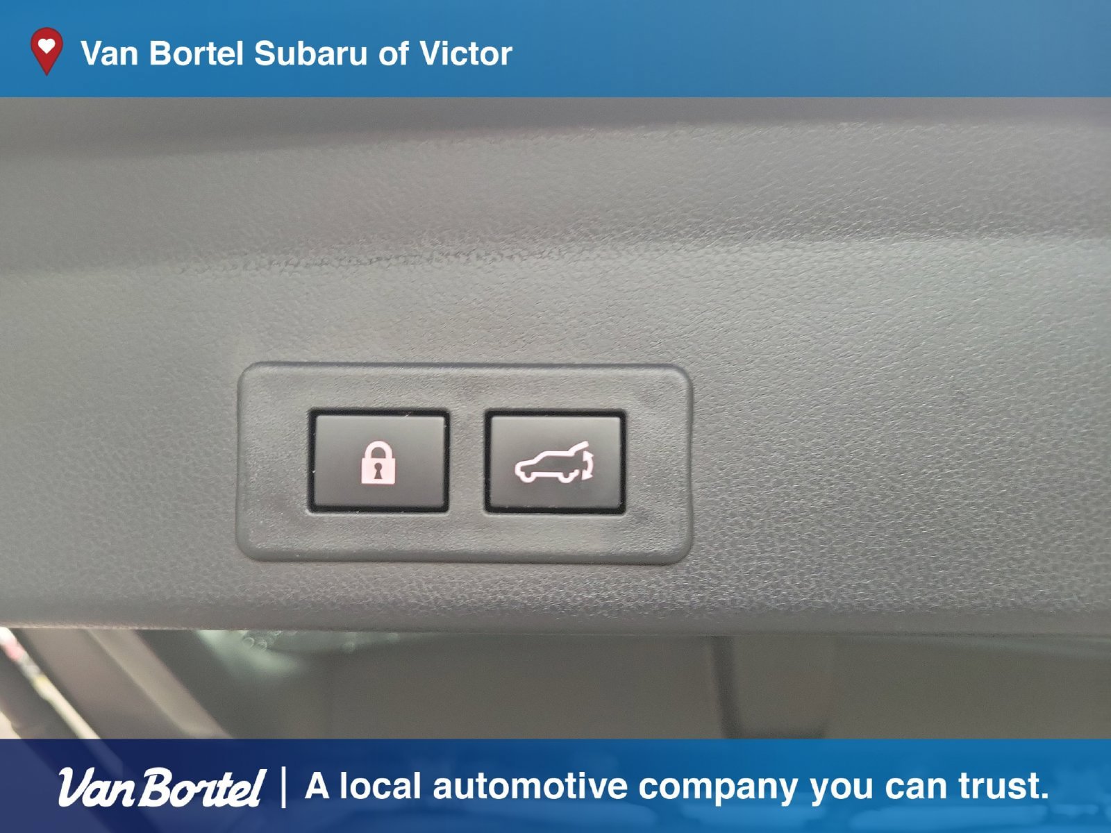 Used 2023 Subaru Ascent Touring AWD/4WD image 27