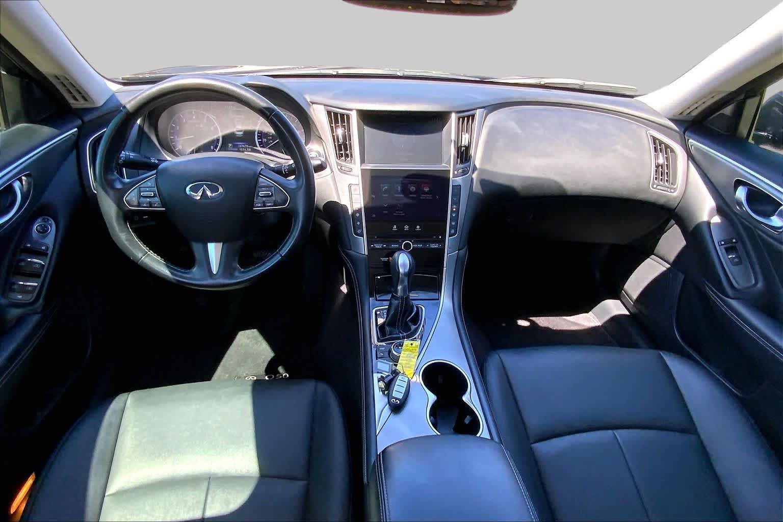 Used 2017 INFINITI Q50 2.0t RWD image 15