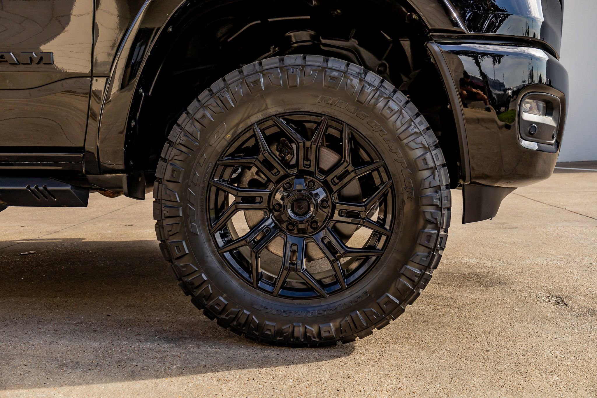 Used 2025 RAM 1500 Big Horn image 12