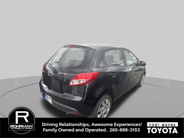 Used 2014 MAZDA MAZDA2 Sport FWD image 3