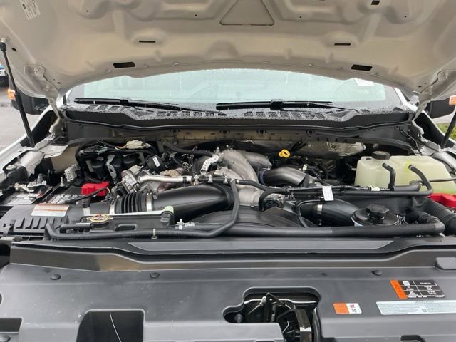 New 2026 Ford F550 4x4 Crew Cab image 30