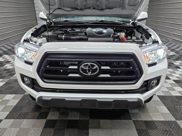 Used 2022 Toyota Tacoma SR AWD/4WD image 34