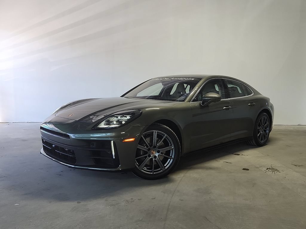 New 2026 Porsche Panamera 4
