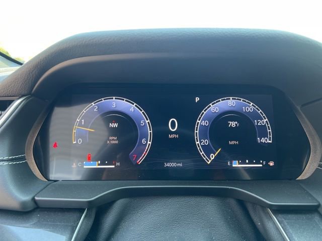 Used 2022 Jeep Grand Cherokee Altitude AWD/4WD image 23