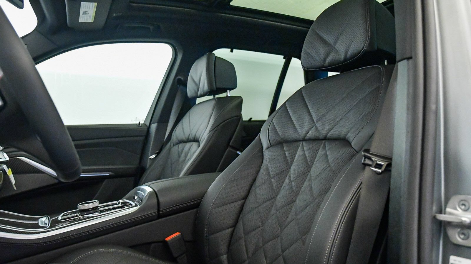 New 2026 BMW X5 M60i AWD/4WD image 29