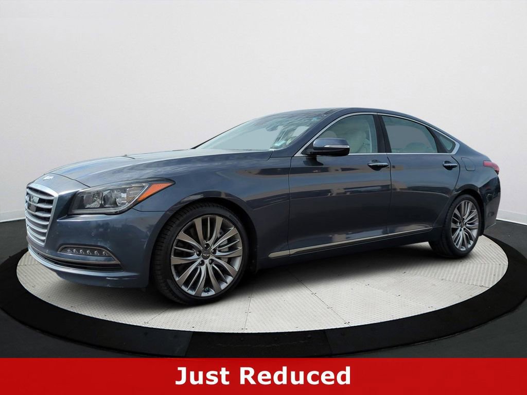 Used 2015 Hyundai Genesis 5.0 image 1