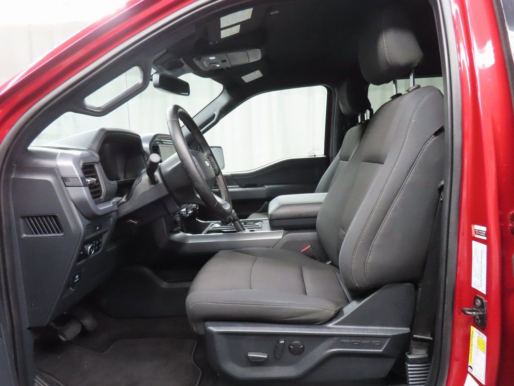 Used 2025 Ford F150 XLT w/ Equipment Group 302A MID AWD/4WD image 9