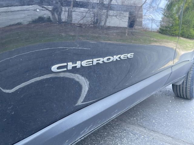 Used 2018 Jeep Cherokee Latitude image 30