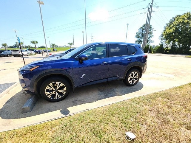 Used 2022 Nissan Rogue SV