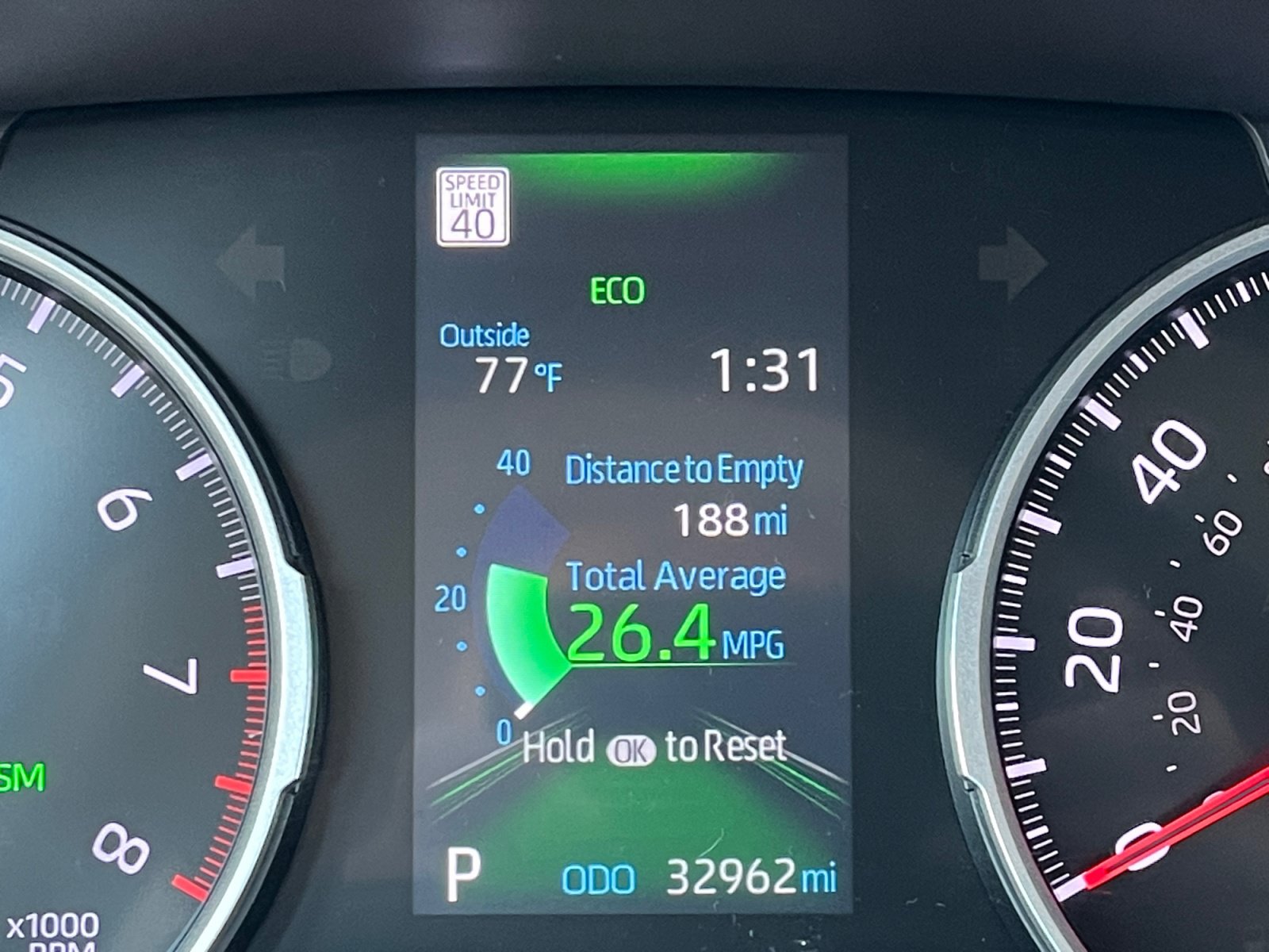 Used 2022 Toyota RAV4 XLE AWD/4WD image 11