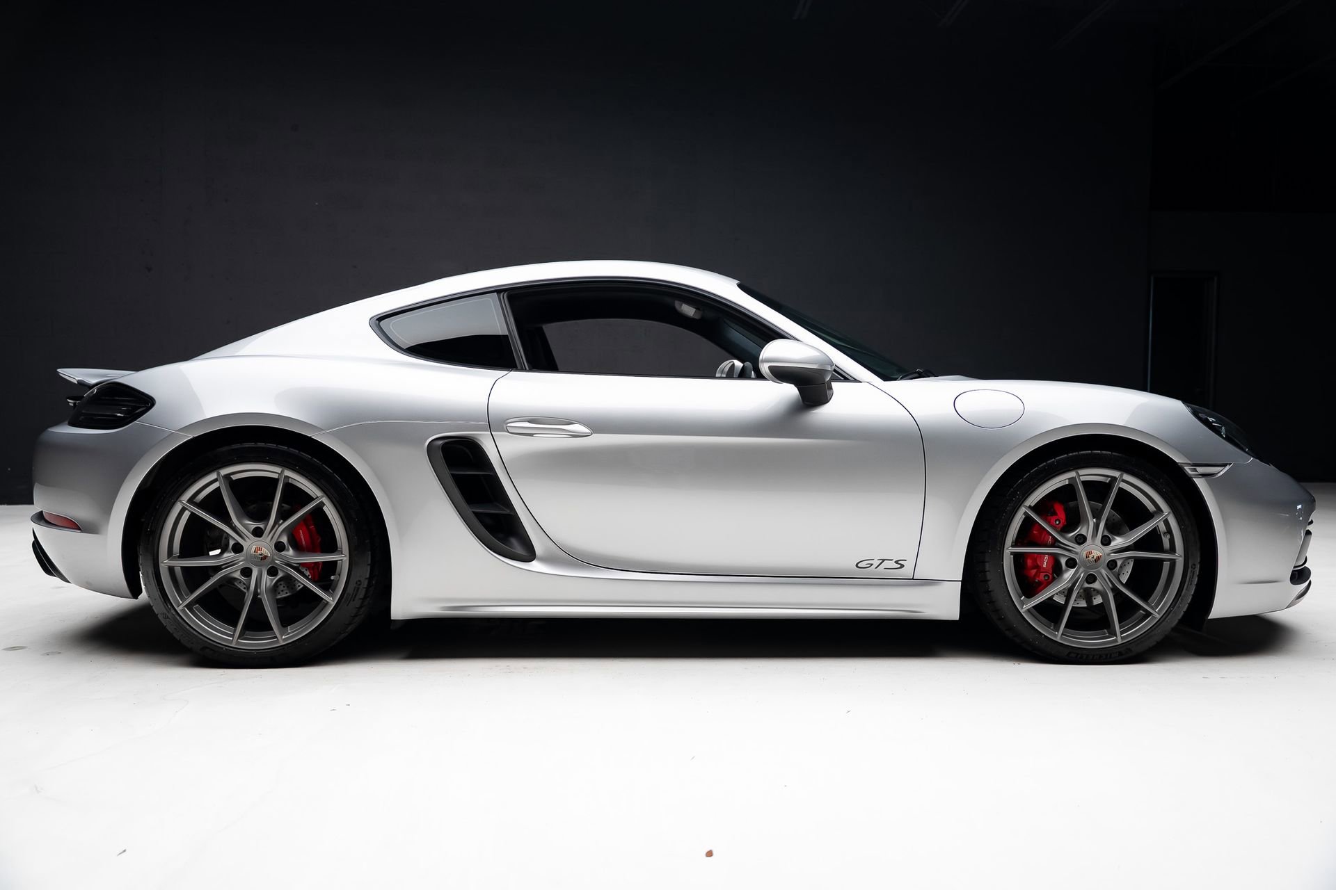 Used 2019 Porsche 718 Cayman GTS image 35