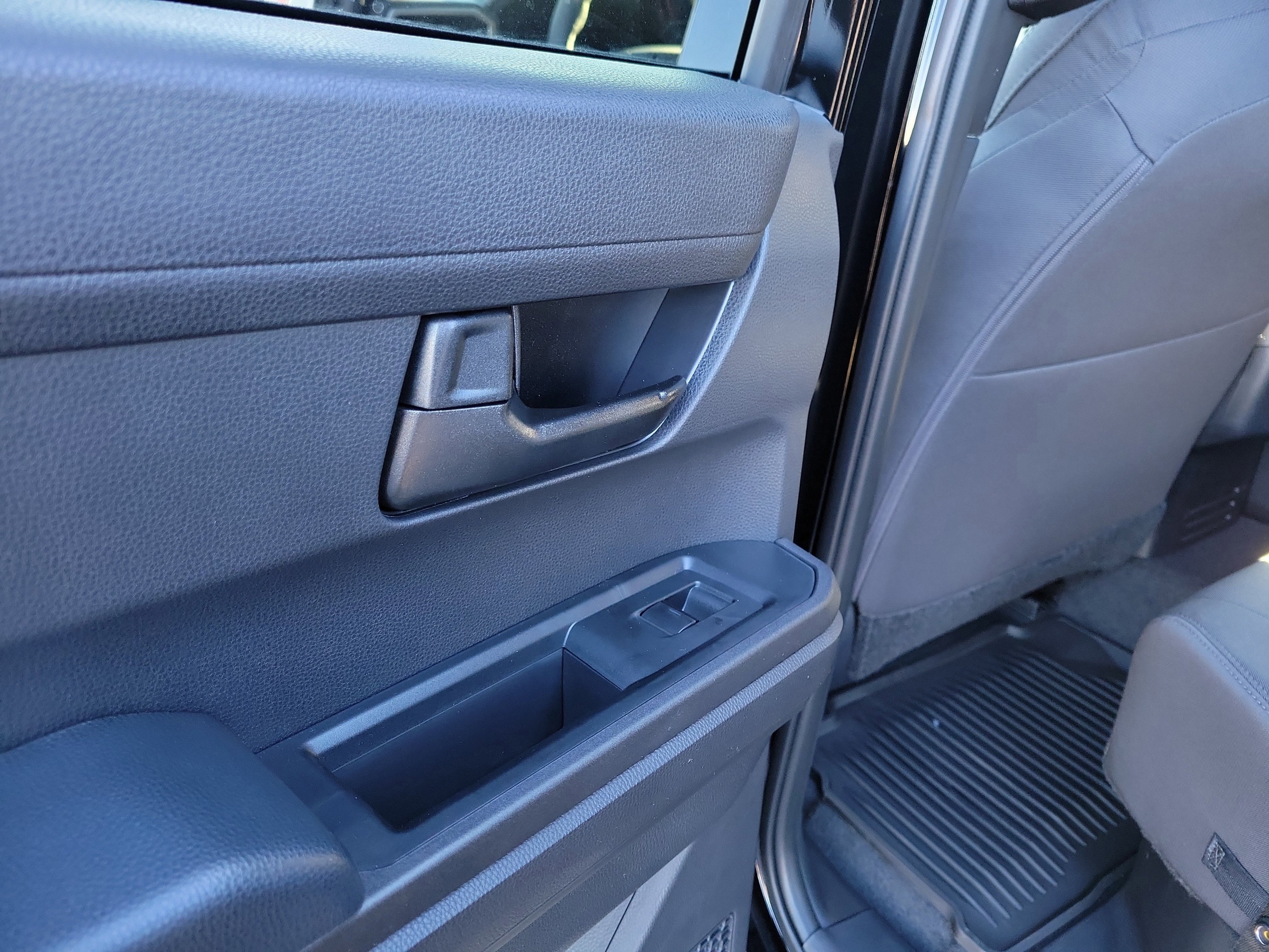 New 2025 Toyota Tacoma SR5 image 13