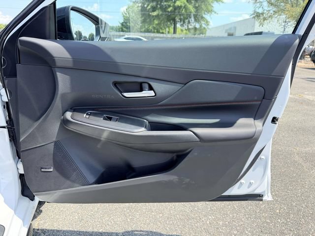New 2026 Nissan Sentra SR w/ SR Premium Package FWD image 8