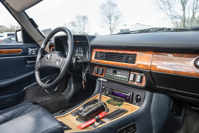 Used 1989 Jaguar XJS V12 Convertible image 37