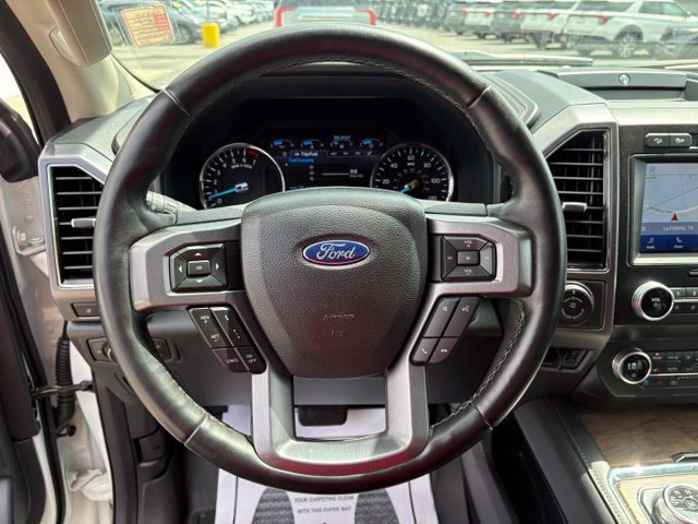 Used 2021 Ford Expedition Max Platinum AWD/4WD image 16