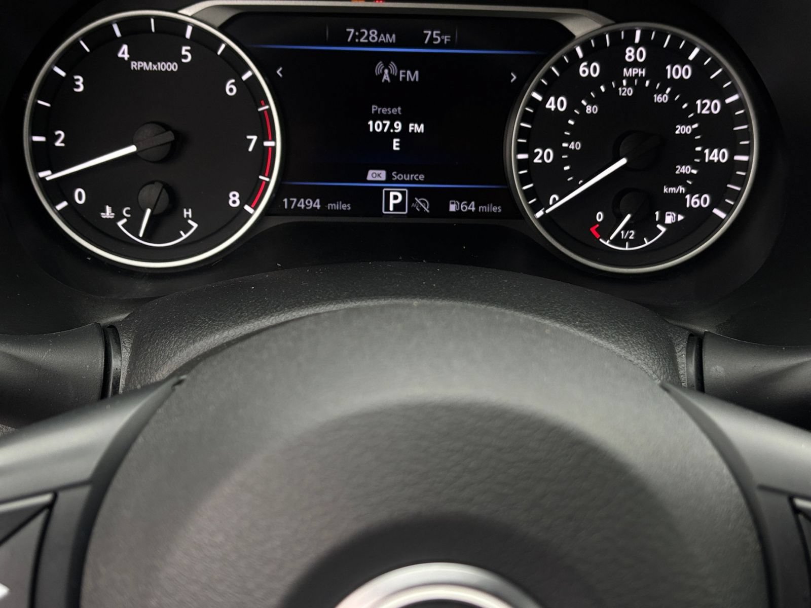 Used 2025 Nissan Sentra SV FWD image 39