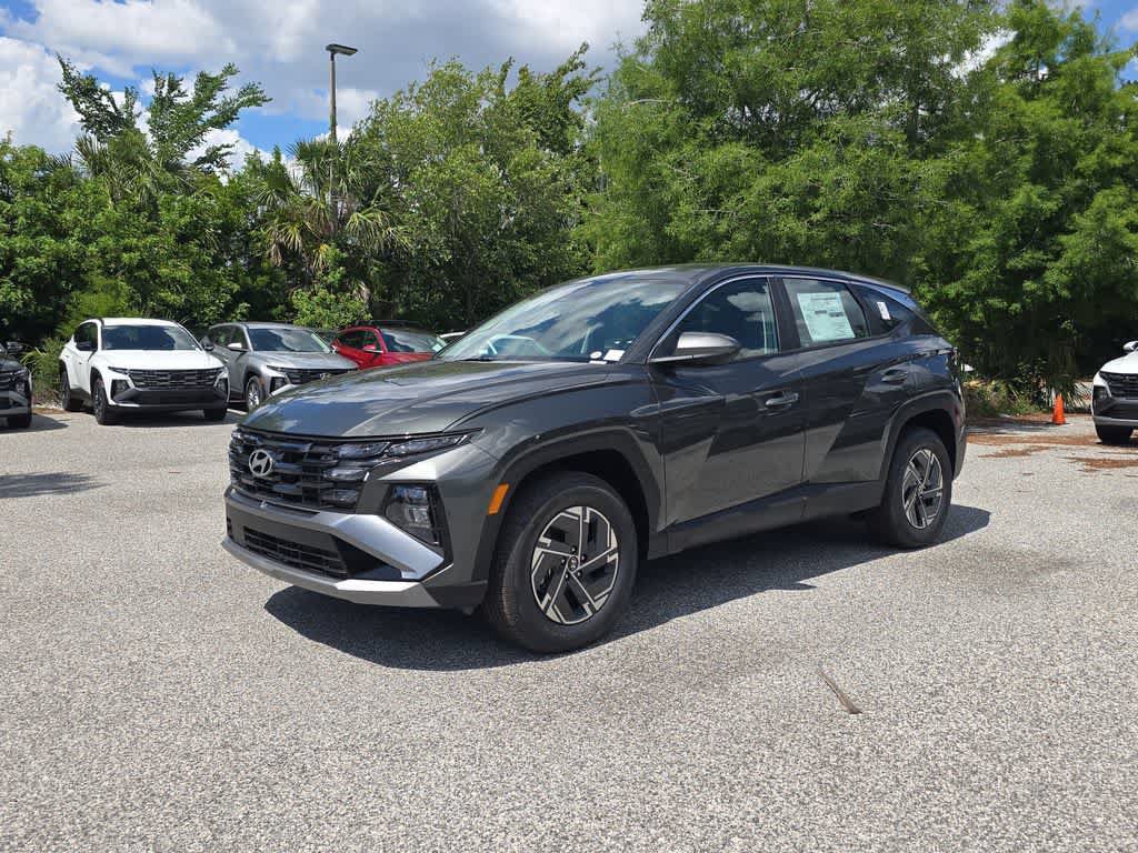 New 2026 Hyundai Tucson Blue SE AWD/4WD image 2