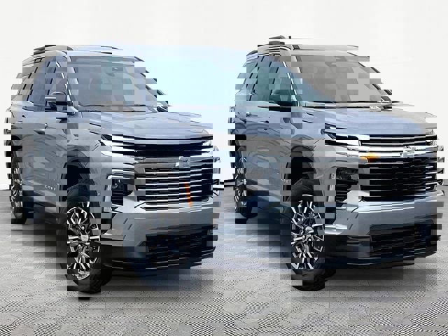 New 2026 Chevrolet Traverse LT w/ Driver Confidence Package image 1