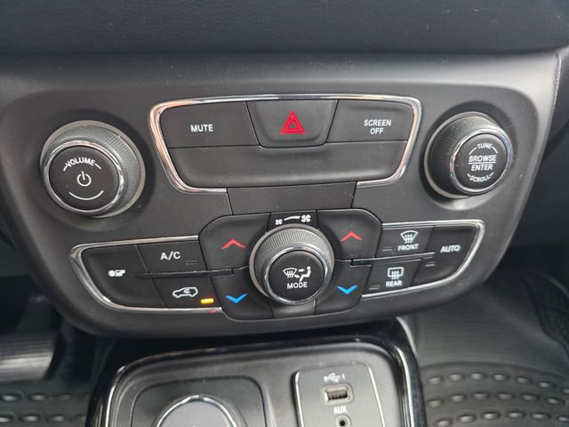 Used 2019 Jeep Compass Altitude image 21